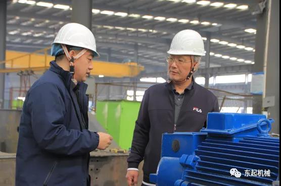 河南工業(yè)大學機電工程學院院長、碩士研究生導師惠延波教授等一行蒞臨東起集團參觀考察